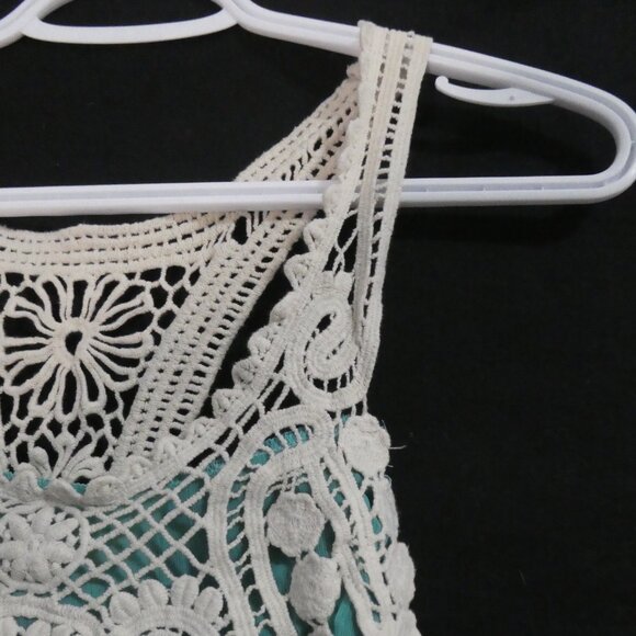 SEDUCTION | medium | Green Raceback Tank With Beige Floral Lace Crochet Upper - Picture 5 of 14